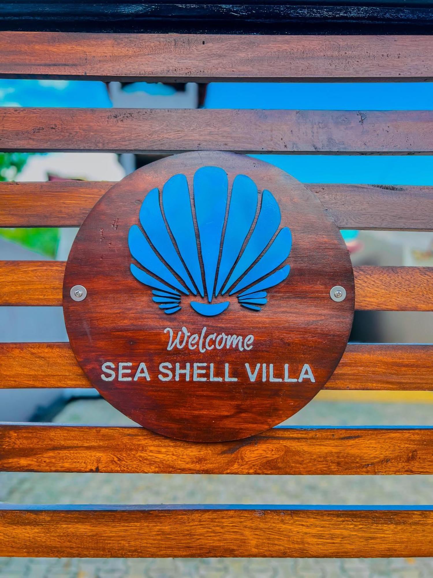 Sea Shell Villa Hikkaduwa 2 Separate Cabanas Ocean Front Villa Exterior photo